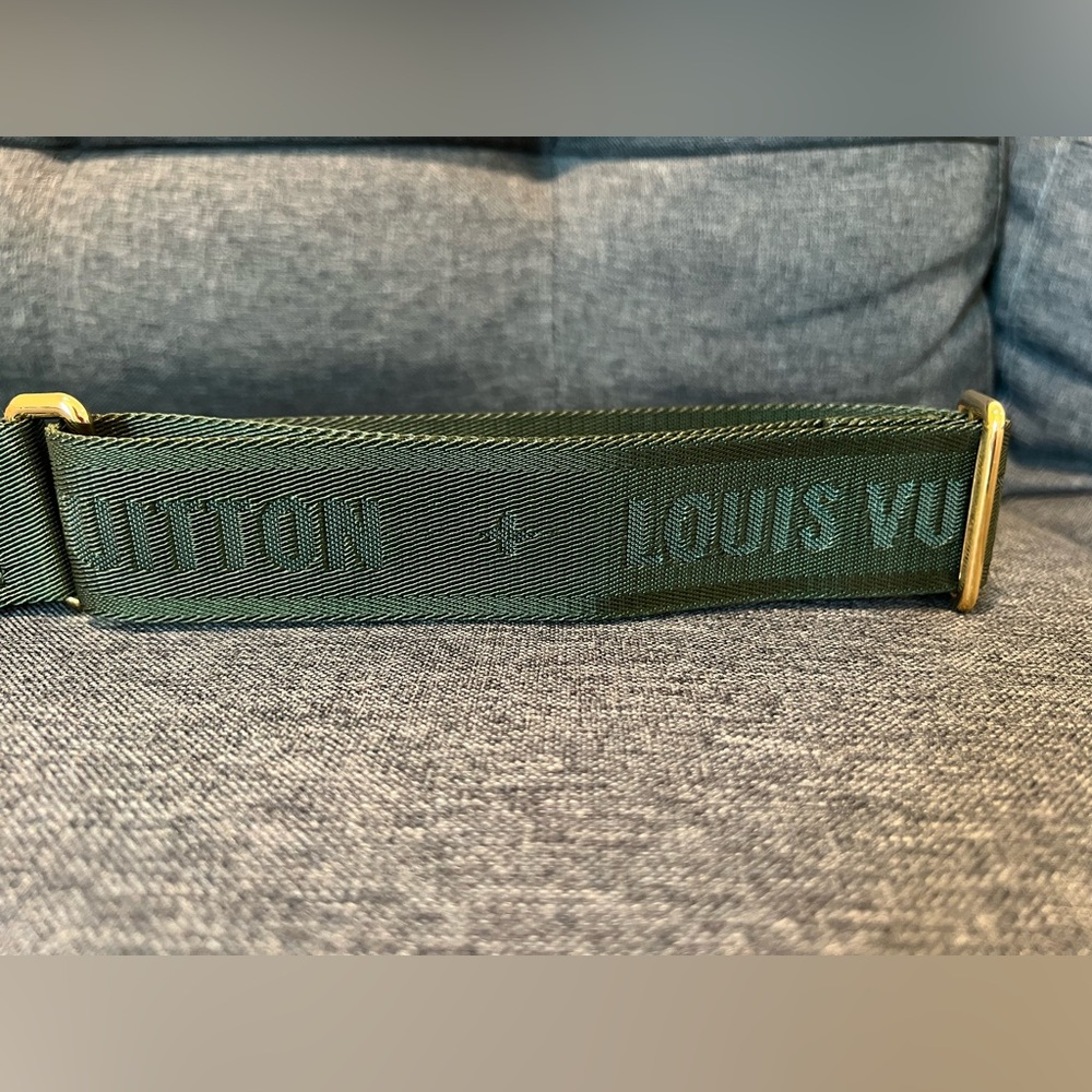 ❌SOLD❌ Louis Vuitton Multi Pochette Accessories Strap in Khaki - Picture 4 of 14